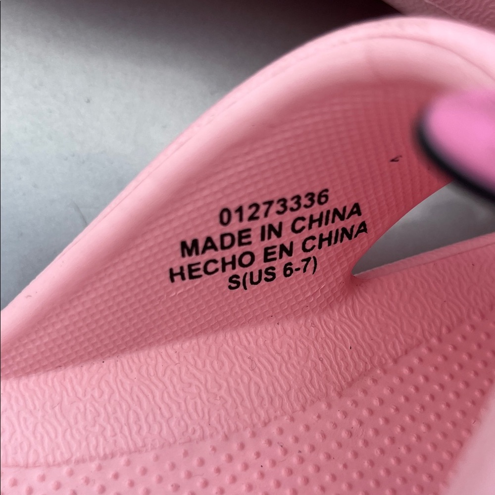 Forever 21 Pink My Melody Kids Sandals - Picture 3 of 3